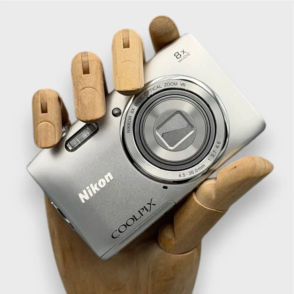 Nikon Coolpix S3600 Digital Camera | 20.1MP | Silver